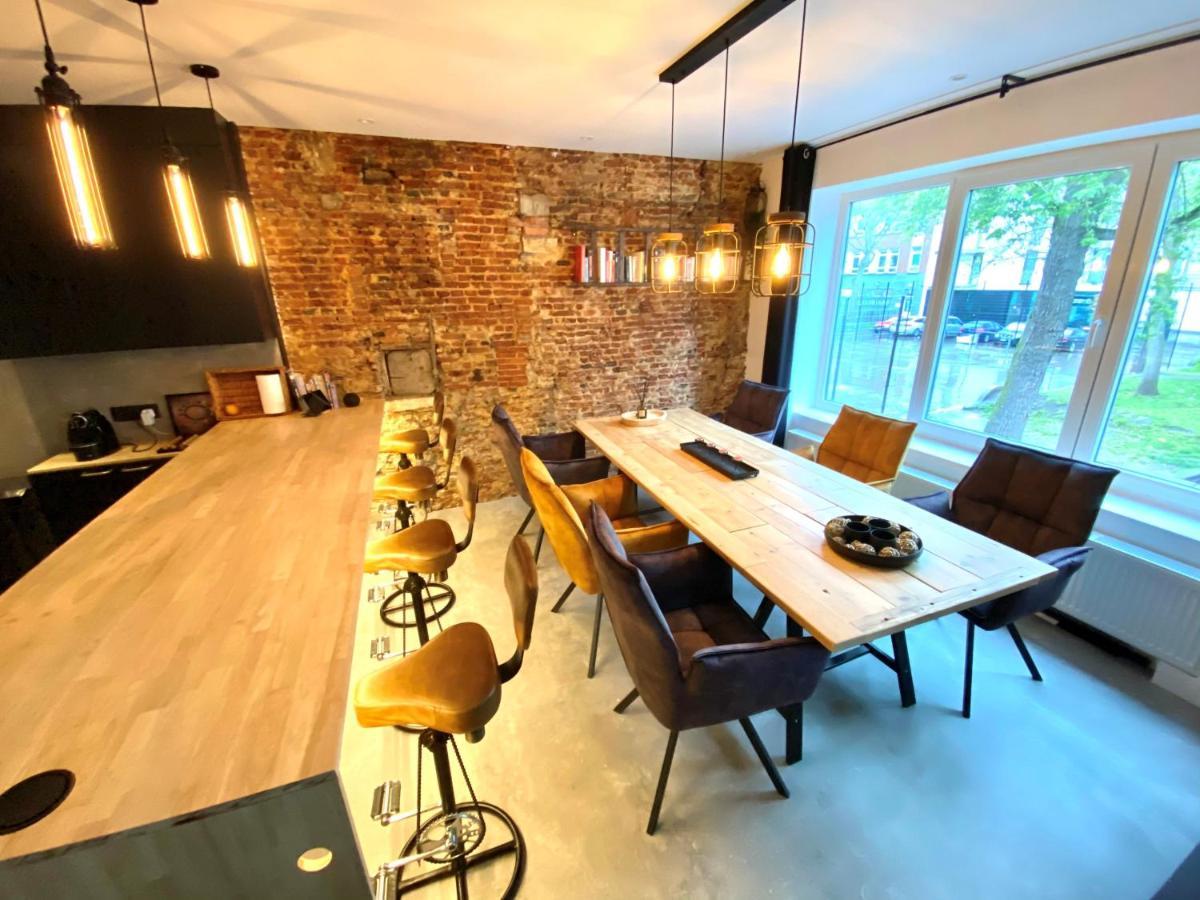 The Square - Vacation Rental With Outdoor Sauna - Centre Of Antwerpen Eksteriør bilde